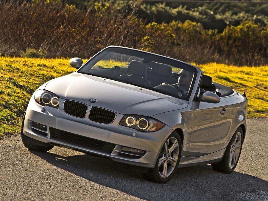  BMW 128i Convertible 2008 года  (US) (фото 7 из 12)